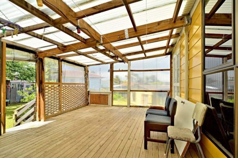 Photo of property in 8 Holborn Place, Papatoetoe, Auckland, 2025