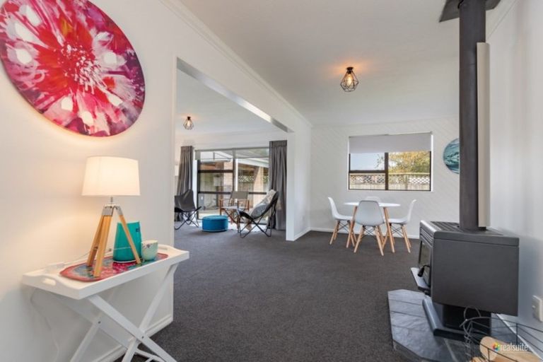 Photo of property in 27f2- Merton Street, Trentham, Upper Hutt, 5018