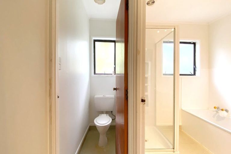 Photo of property in 44 Keegan Drive, Massey, Auckland, 0614