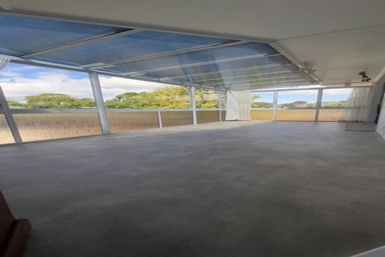 Photo of property in 50 Sylvia Road, Hillcrest, Auckland, 0627