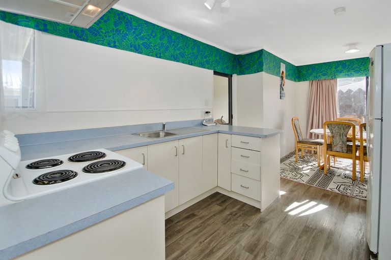 Photo of property in 12b Oratu Place, Manurewa, Auckland, 2102