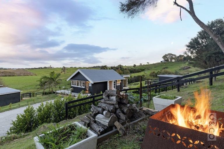 Photo of property in 349 Fordyce Road, Helensville, 0874