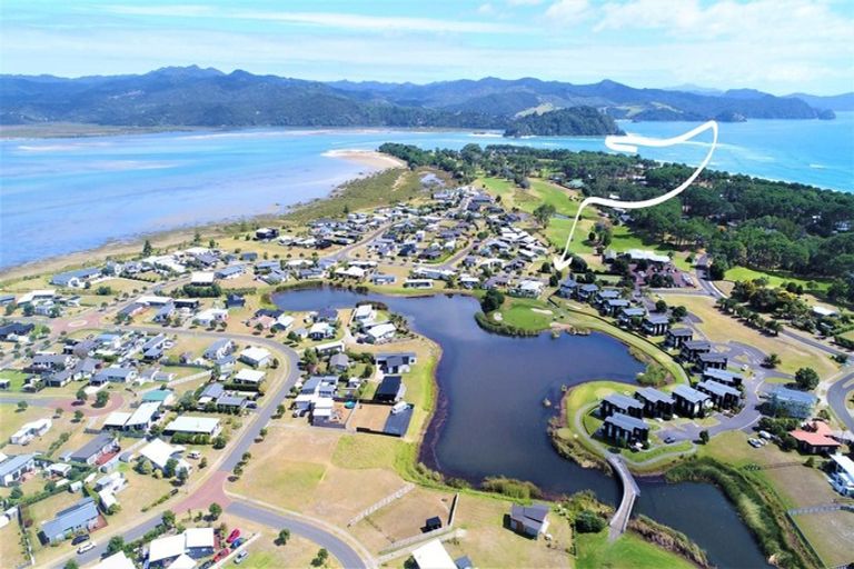 Photo of property in 104 Harbour Drive, Matarangi, Whitianga, 3592