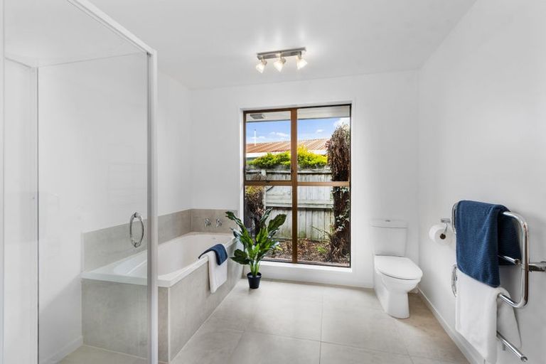 Photo of property in 11 Jacaranda Place, Parklands, Christchurch, 8083