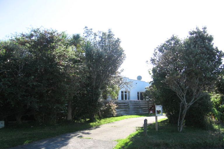 Photo of property in 1f1 Hawtrey Terrace, Johnsonville, Wellington, 6037