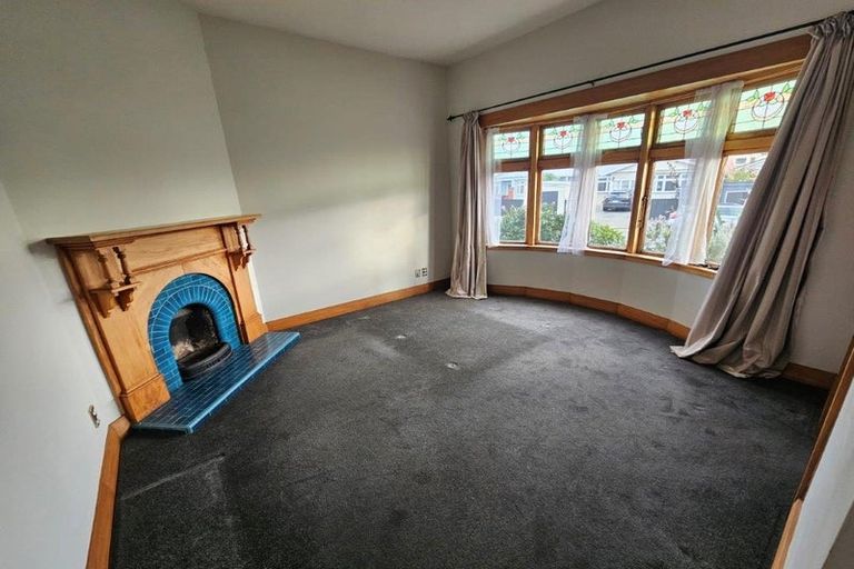 Photo of property in 183 Coutts Street, Rongotai, Wellington, 6022