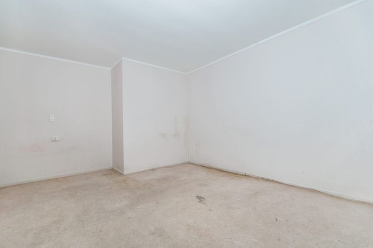 Photo of property in 28 Erris Street, Johnsonville, Wellington, 6037