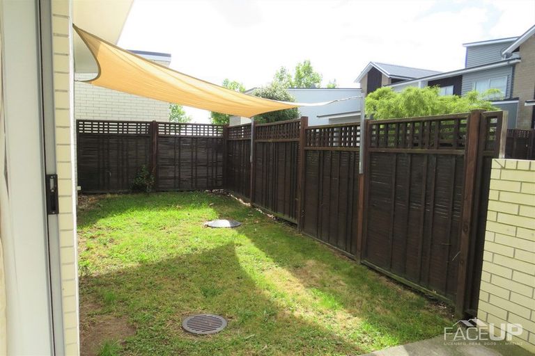 Photo of property in 10 Squadron Drive, Hobsonville, Auckland, 0616