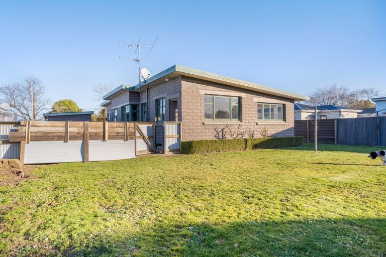 Photo of property in 48 Grange Street, Winton, 9720