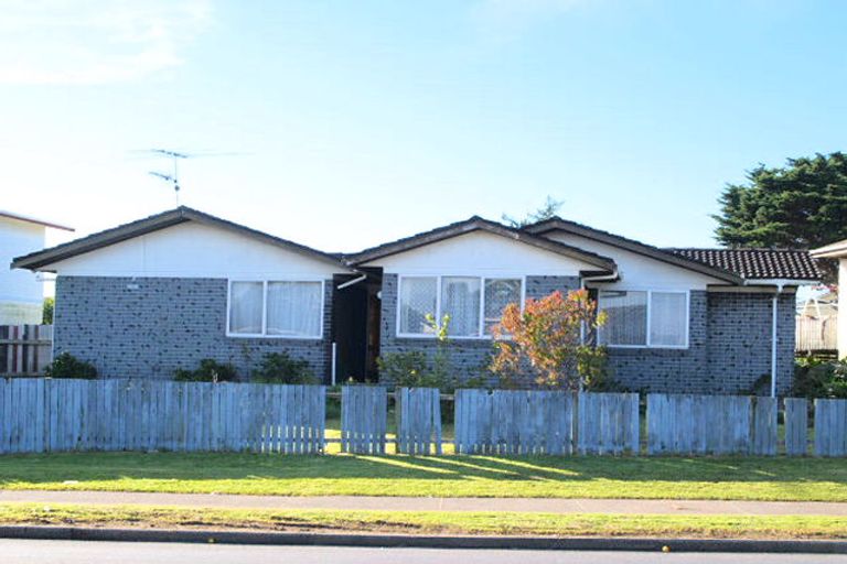 Photo of property in 7 Garus Avenue, Mangere East, Auckland, 2024