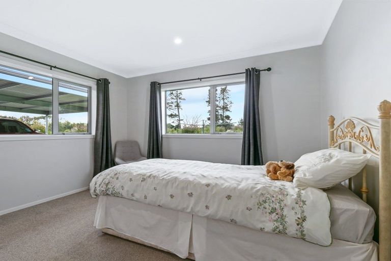 Photo of property in 213b Muhunoa East Road, Ohau, Levin, 5570