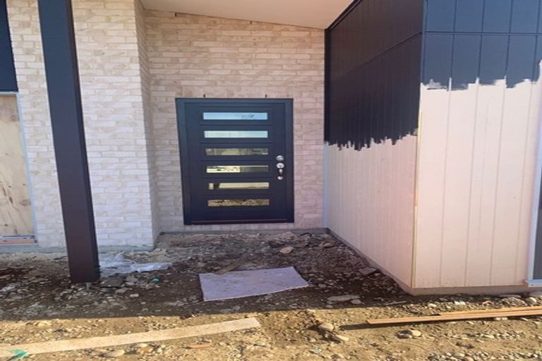 Photo of property in 184 Faringdon Boulevard, Rolleston, 7615