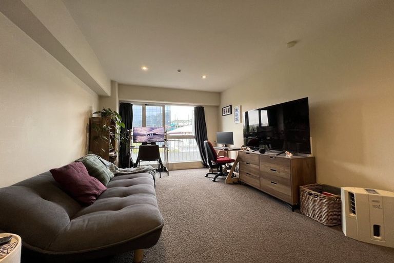 Photo of property in Capital Hill Apartments, 18/54u Hill Street, Thorndon, Wellington, 6011