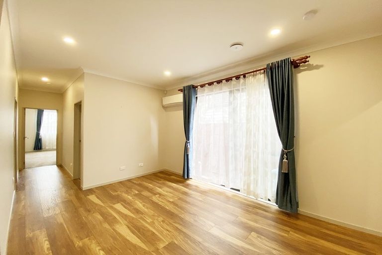 Photo of property in 17 Cooladawson Drive, Flat Bush, Auckland, 2019