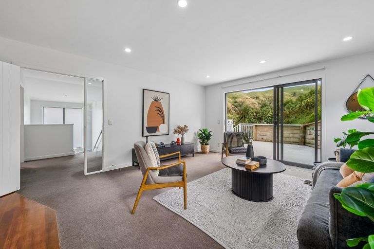 Photo of property in 9 Mauldeth Terrace, Churton Park, Wellington, 6037