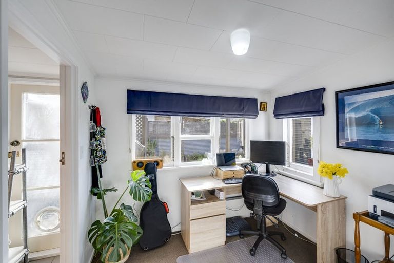 Photo of property in 19 Mcdonald Street, Napier South, Napier, 4110