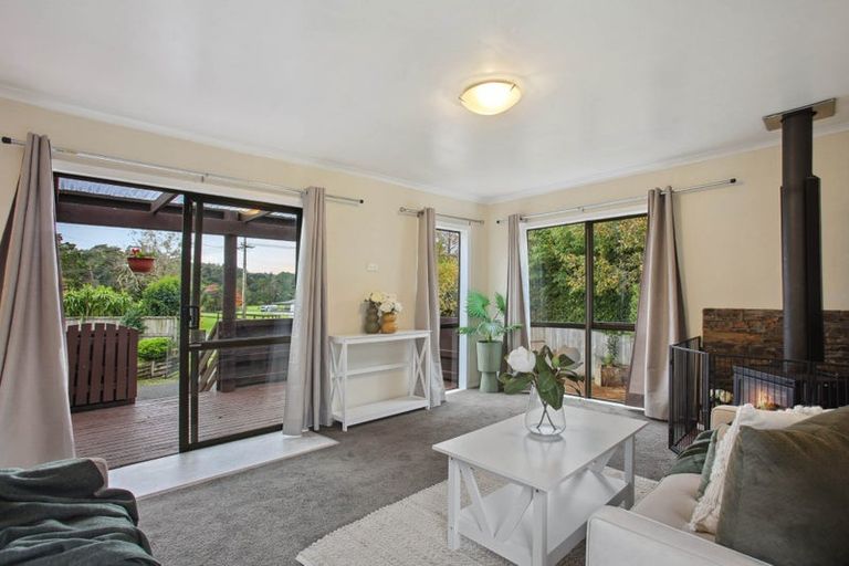 Photo of property in 82 Glen Road, Ranui, Auckland, 0612