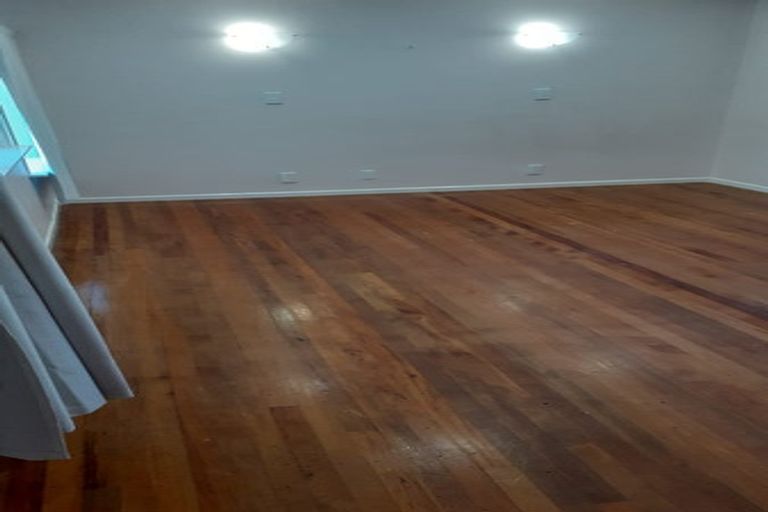 Photo of property in 64 Verviers Street, Karori, Wellington, 6012