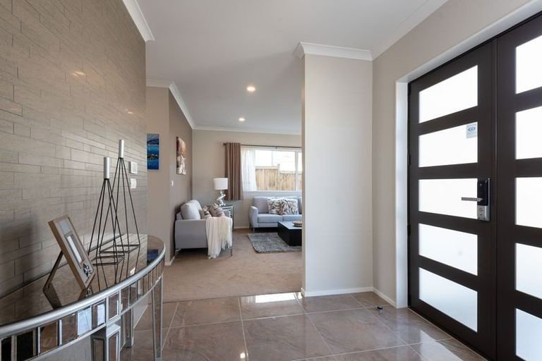 Photo of property in 3 Creggan Crescent, Flat Bush, Auckland, 2019