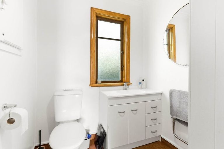 Photo of property in 38 Ryehill Street, Calton Hill, Dunedin, 9012