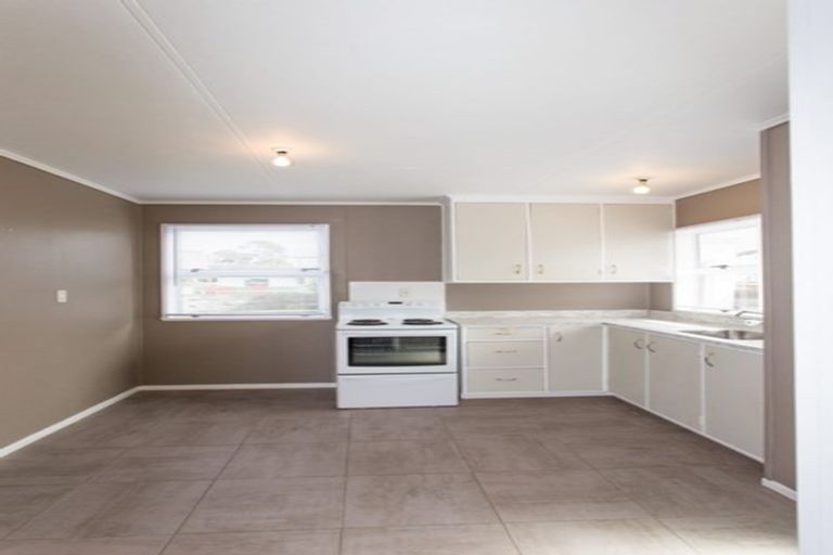 Photo of property in 104 Alma Road, Gonville, Whanganui, 4501