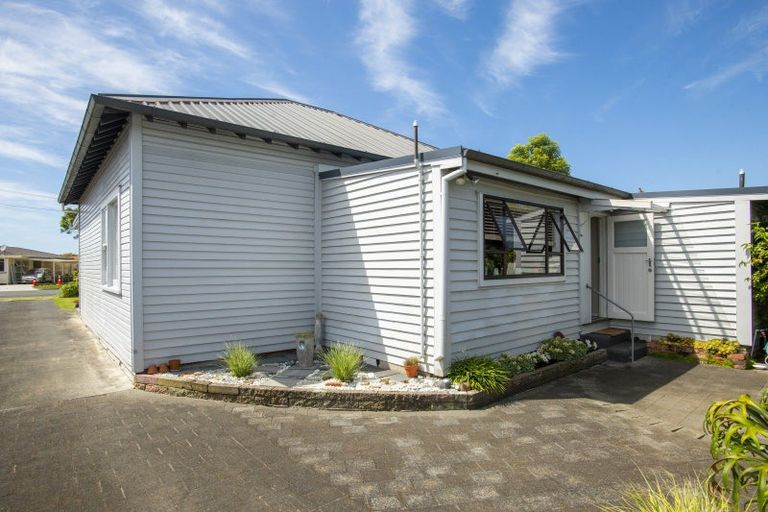 Photo of property in 10 Collins Street, Te Hapara, Gisborne, 4010