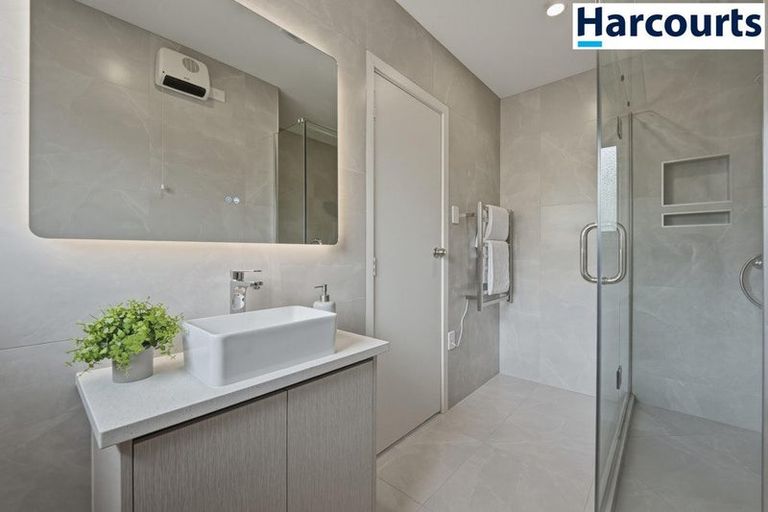 Photo of property in 26 Northgrove Avenue, Hillcrest, Auckland, 0627