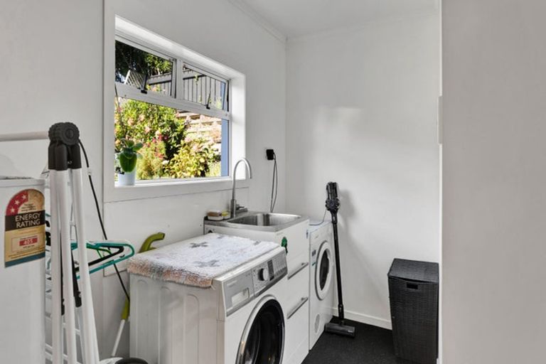 Photo of property in 11b Hine Street, New Plymouth, 4310