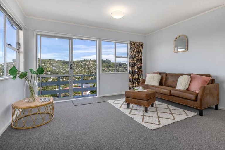Photo of property in 5a Jerome Way, Crofton Downs, Wellington, 6035