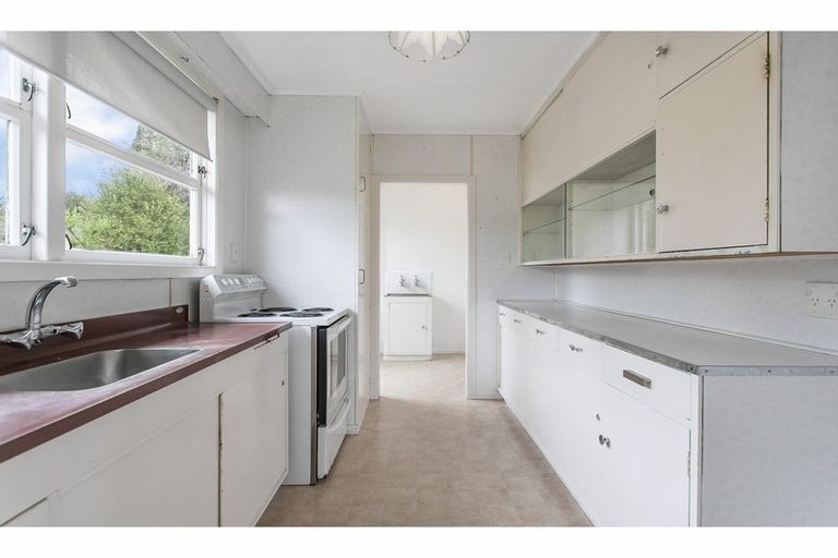 Photo of property in 7 Manuka Street, Orewa, 0931