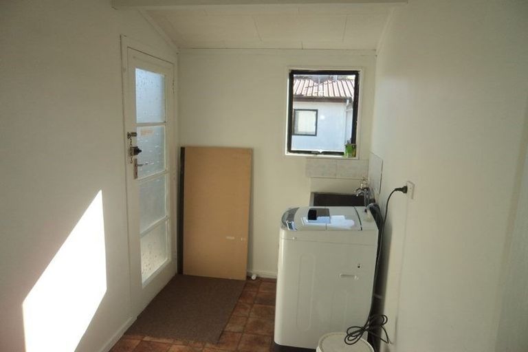 Photo of property in 6a May Street, Hamilton East, Hamilton, 3216