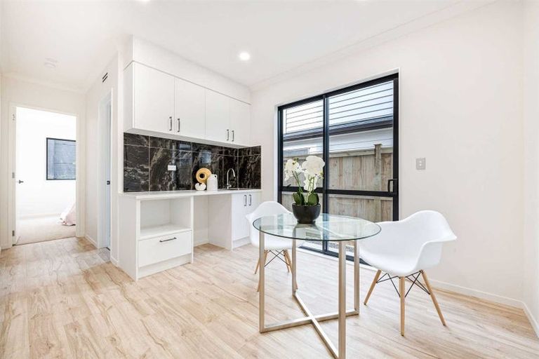 Photo of property in 24 Matahae Drive, Flat Bush, Auckland, 2019