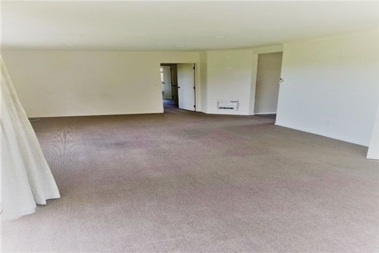 Photo of property in 5 Blythfield Place, Taradale, Napier, 4112