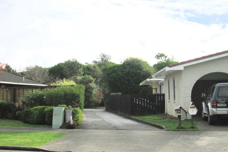 Photo of property in 9 Hurunui Street, Waikanae, 5036