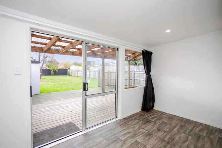 Photo of property in 47 Miller Street, Dannevirke, 4930
