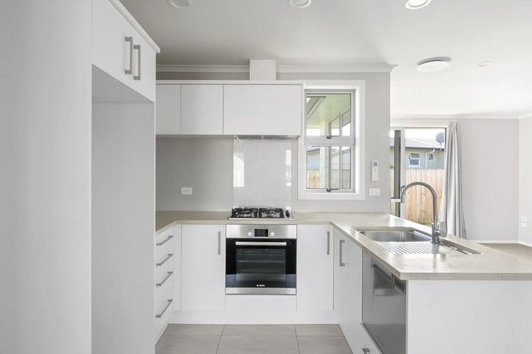 Photo of property in 32u3 Forsyth Street, Saint Andrews, Hamilton, 3200