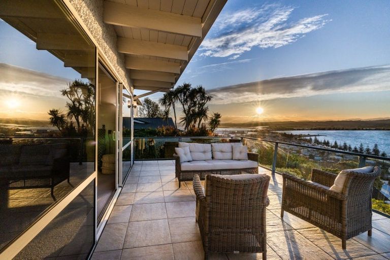 Photo of property in 157 Thompson Road, Bluff Hill, Napier, 4110