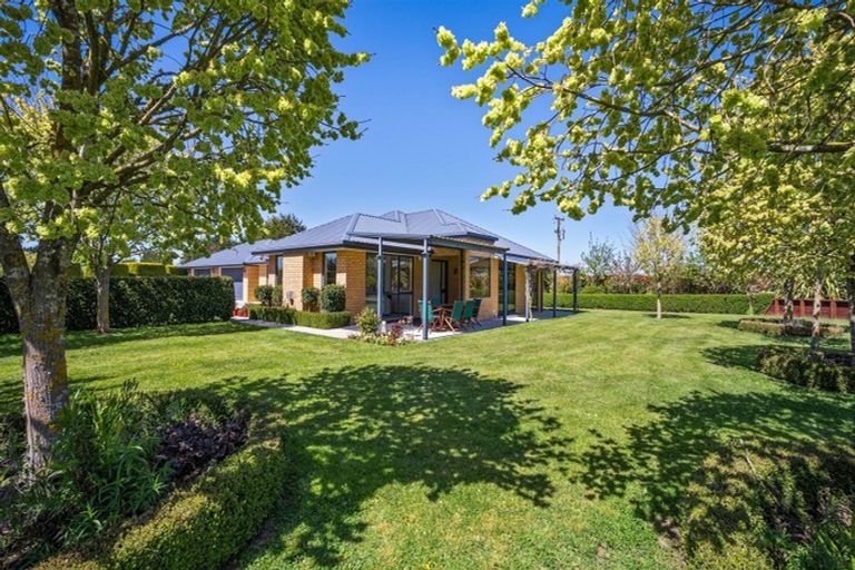 Photo of property in 964 Woodfields Road, West Eyreton, Rangiora, 7475