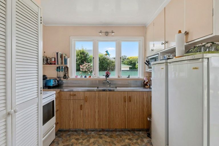 Photo of property in 27 Edinburgh Street, Levin, 5510