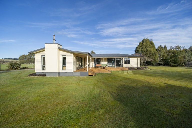 Photo of property in 1127 Te Anau Mossburn Highway, Hillside, Te Anau, 9672
