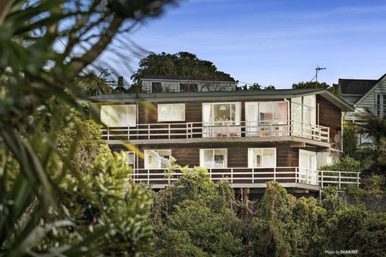 Photo of property in 196 Barnard Street, Wadestown, Wellington, 6012