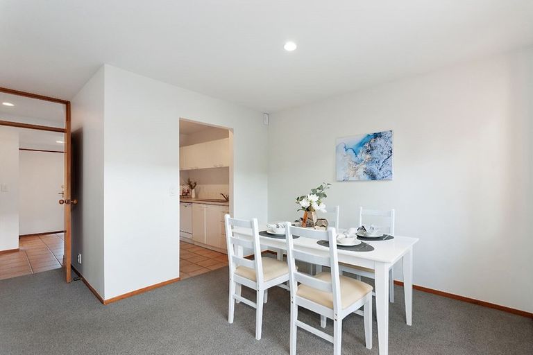 Photo of property in 2/44 Peterborough Street, Christchurch Central, Christchurch, 8013