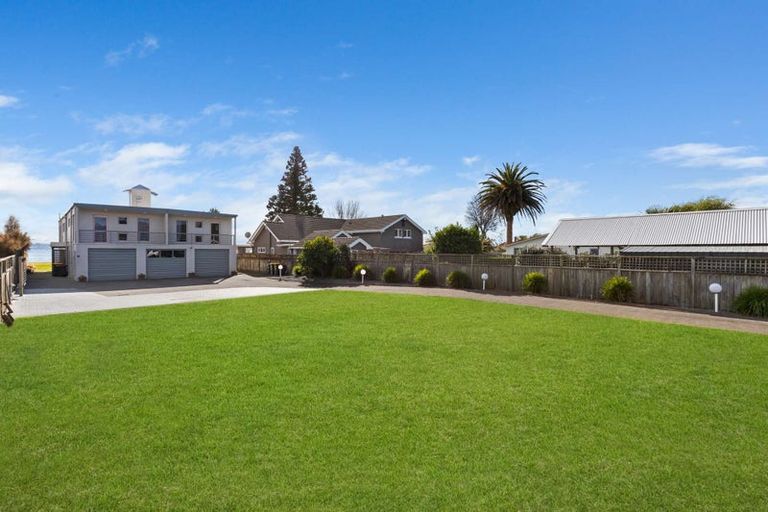 Photo of property in 27unit Willow Avenue, Hannahs Bay, Rotorua, 3010