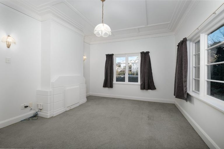 Photo of property in 1/35 Tennyson Street, Dunedin Central, Dunedin, 9016
