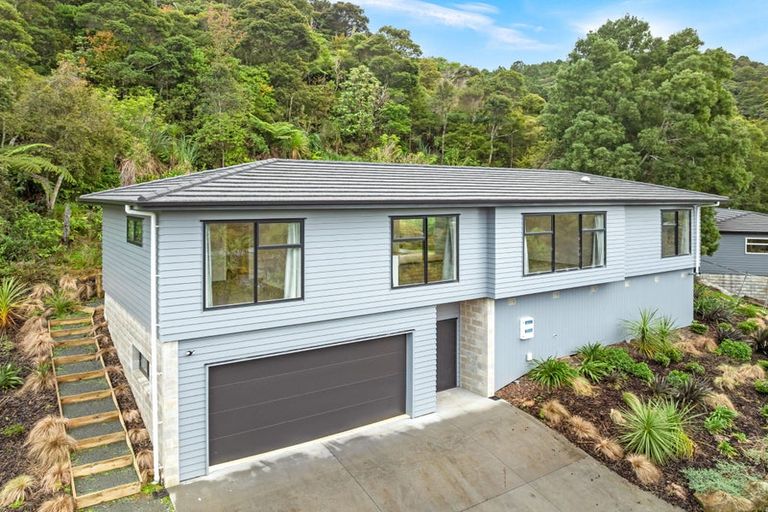 Photo of property in 18 Tieke Place, Horahora, Whangarei, 0110