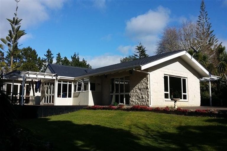 Photo of property in 398 Taylor Road, Helensville, Waimauku, 0882