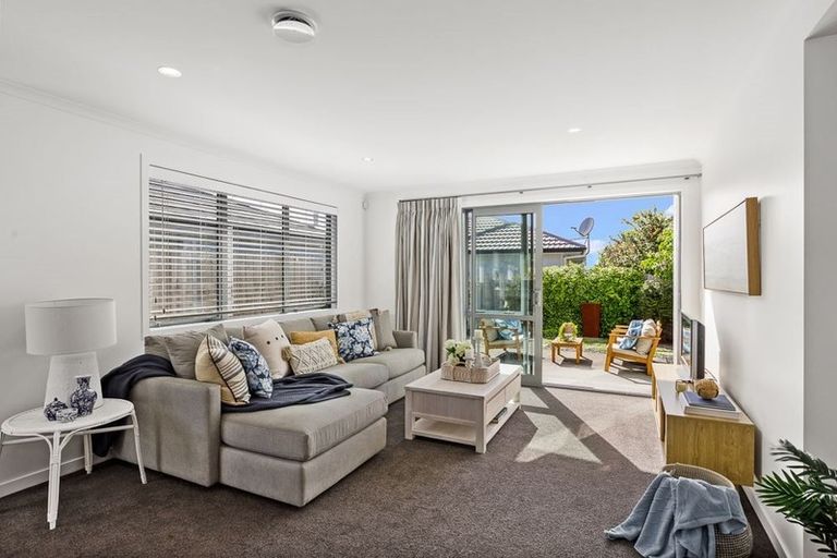 Photo of property in 48 Arabella Lane, Snells Beach, 0920