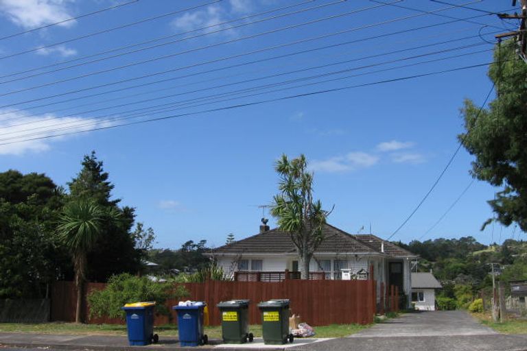 Photo of property in 89 Verbena Road, Birkdale, Auckland, 0626