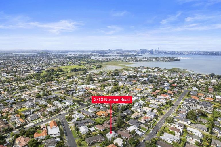 Photo of property in 10 Norman Road, Hauraki, Auckland, 0622