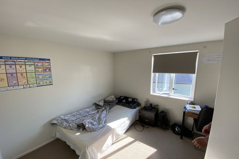 Photo of property in 79 Grove Road, Papakura, 2110